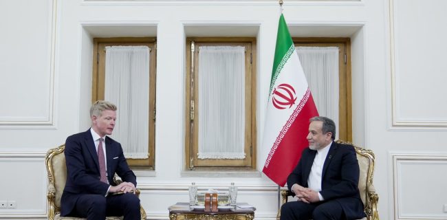 دیدار نماینده ویژه دبیرکل سازمان ملل متحد در امور یمن با وزیر امور خارجه