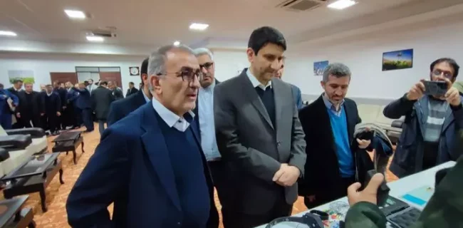 توسعه زیرساخت‌های ارتباطی مناطق کمتر برخوردار اولویت‌ دولت است