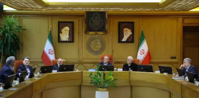 مرور آخرین وضعیت ومهمترین اقدامات وزارت کشور دربخشهای سیاسی،اجتماعی وعمرانی