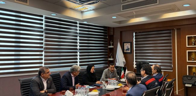 تقویت همکاری‌های بانکی و صنعتی در خوزستان